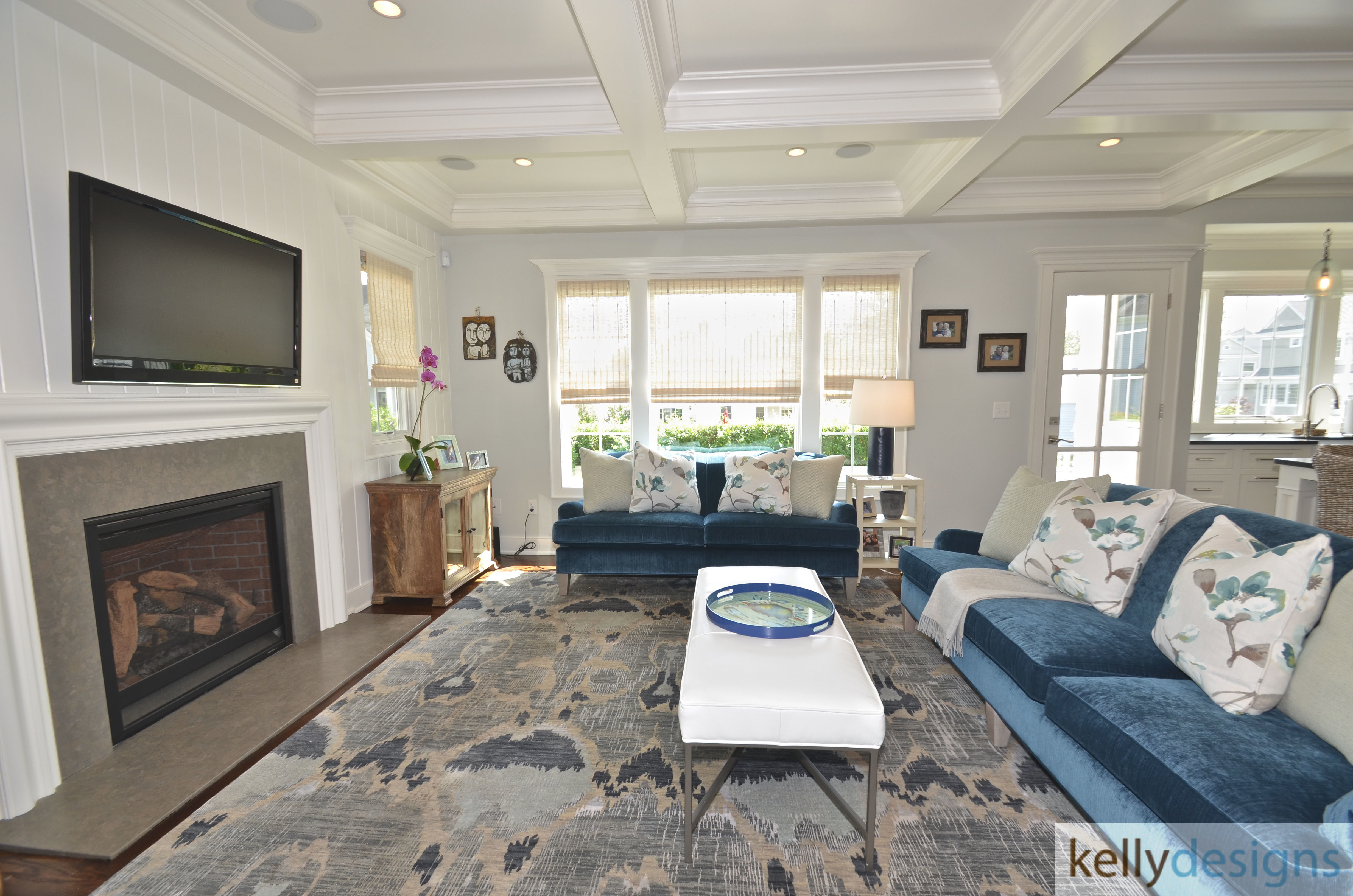 Beachside Bliss - Living Room - Interior Design by kellydesigns