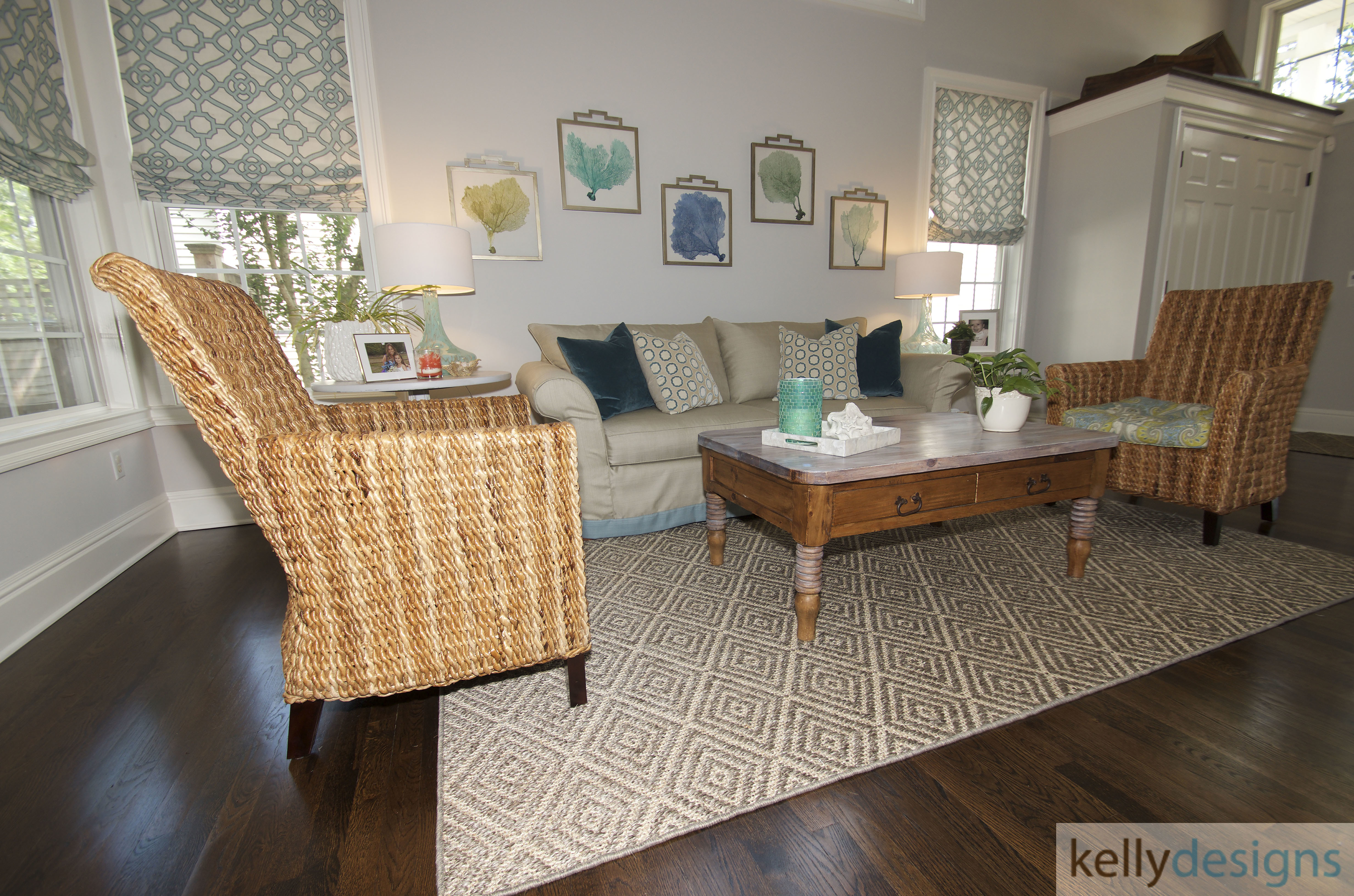 Coastal Cutie -  Living Room - Interior Design By kellydesigns