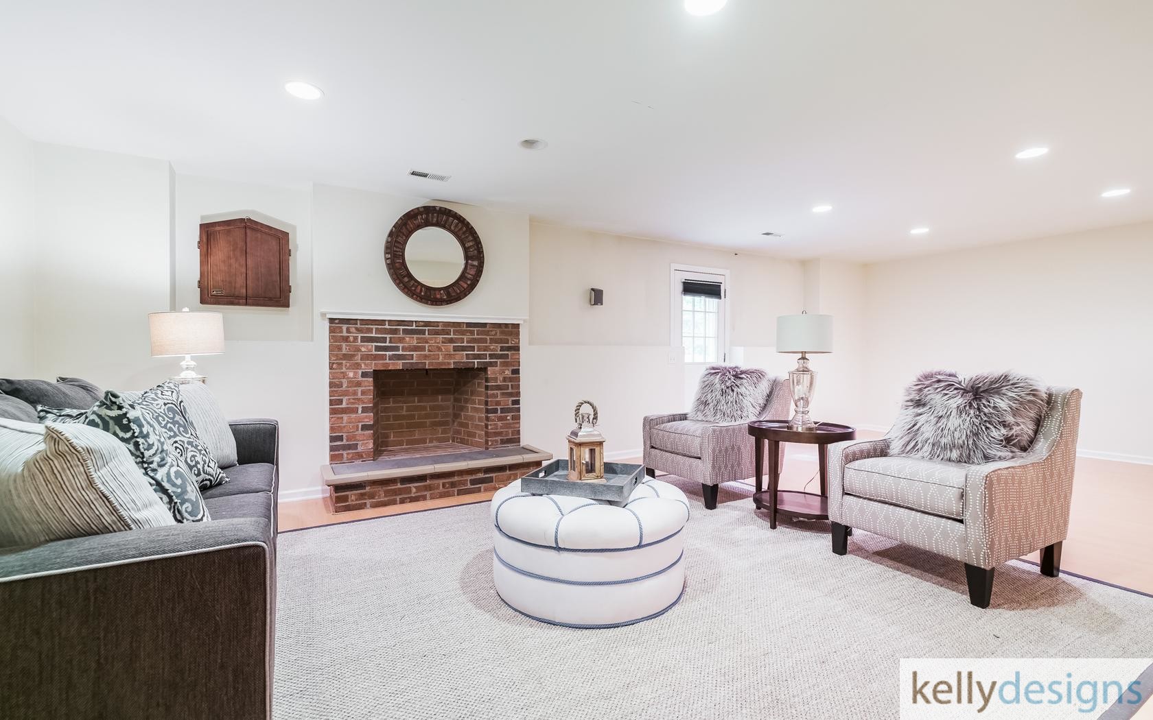 Family Room - Falling For Aspetuck  - Home Staging By kellydesigns