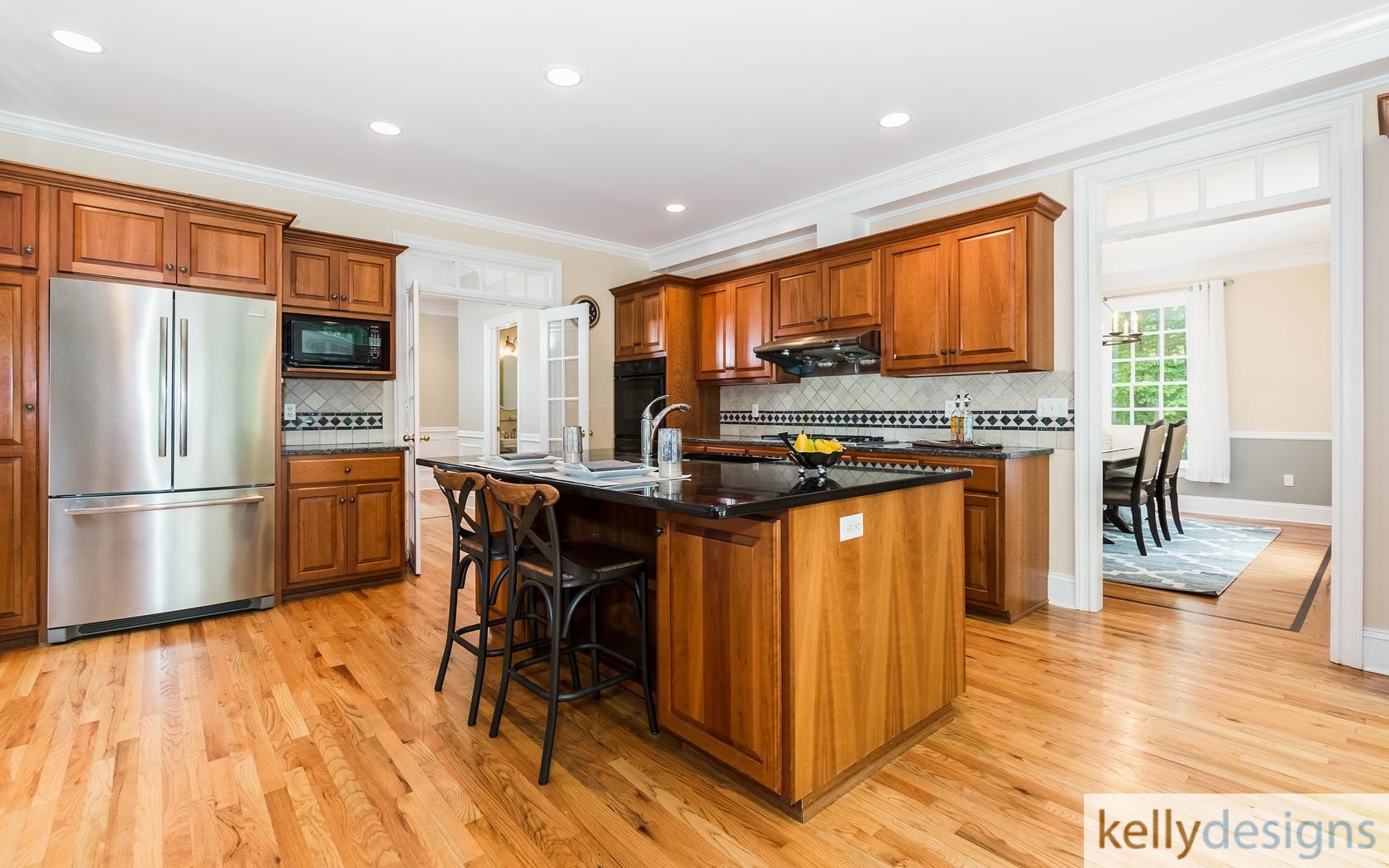 Kitchen - Falling For Aspetuck  - Home Staging By kellydesigns