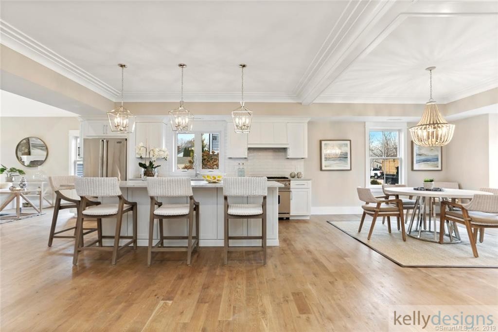 Bonus on Blake - Home Staging by kellydeisgns