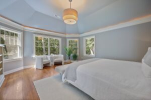 Master Bedroom - Home Staging by kellydesigns