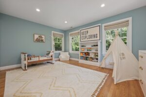 Family Room - Home Staging by kellydesigns